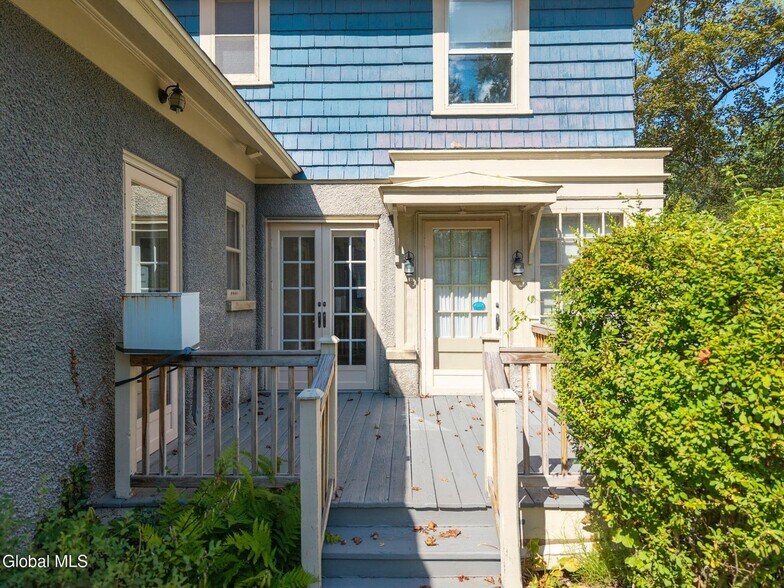 More Photos Of 1214 Union St, Schenectady Medical For Sale