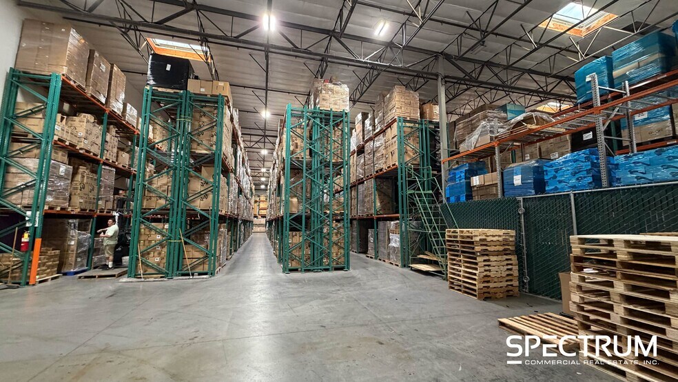 More Photos Of 28361-28385 Constellation Rd, Valencia Manufacturing For Lease