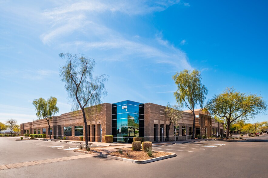 More Photos Of 15880 N Greenway-Hayden Loop, Scottsdale Unknown For Lease