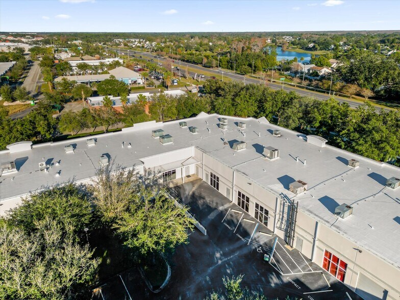 More Photos Of 422 S Alafaya Trl, Orlando Loft Creative Space For Sale