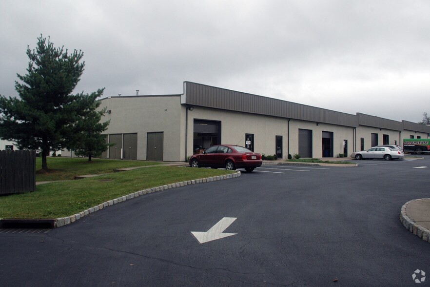 More Photos Of 15 Minneakoning Rd, Flemington Warehouse For Lease