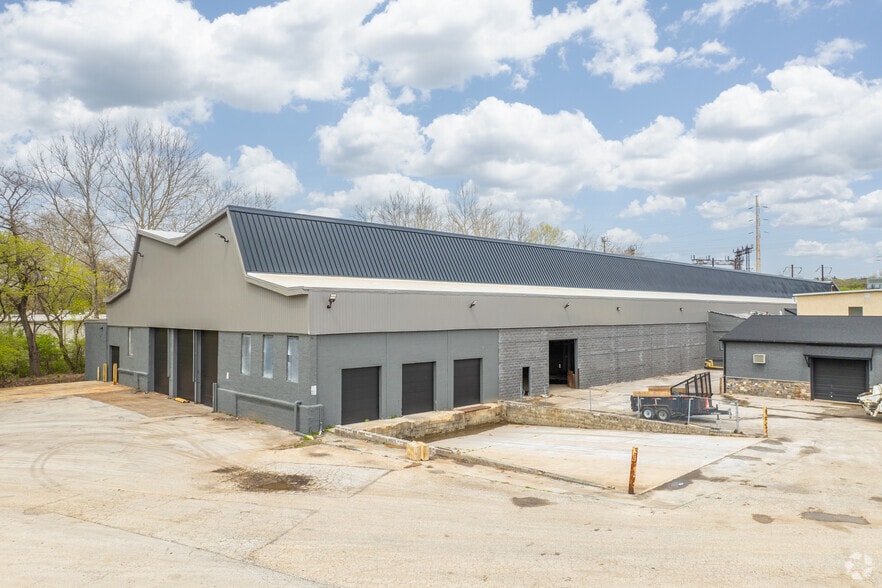 Primary Photo Of 1304 Conshohocken Rd, Conshohocken Warehouse For Lease