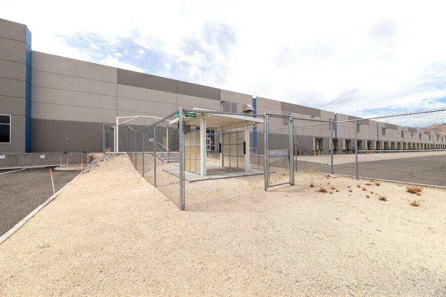 More Photos Of 3200 USA Pky, Sparks Distribution For Lease