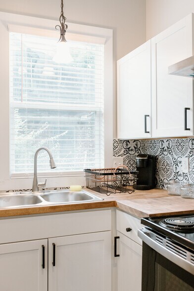 More Photos Of 616 S Converse St, Spartanburg Apartments For Sale