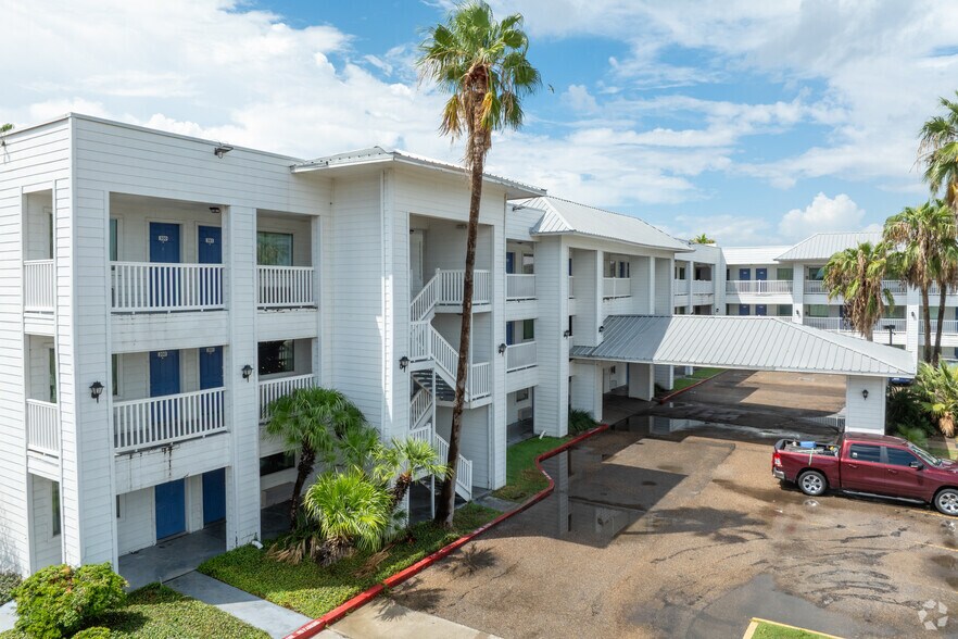 More Photos Of 6301 Interstate 37, Corpus Christi Hospitality For Sale