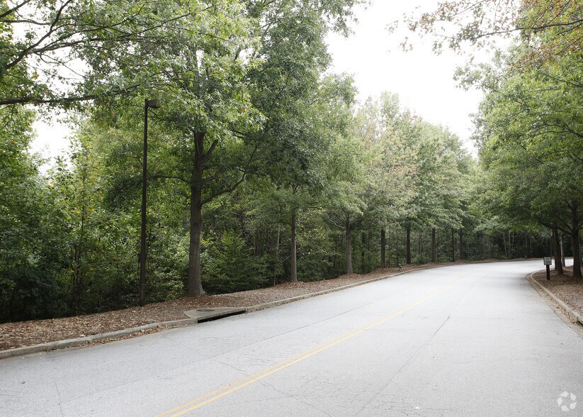 More Photos Of Fulton Industrial Blvd @ Camp Creek Pky, Atlanta Land For Sale