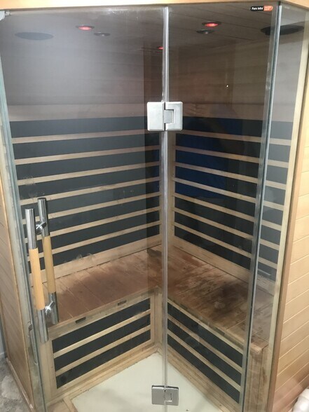 More Photos Of 3447 45th St, Highland Specialty For Sale