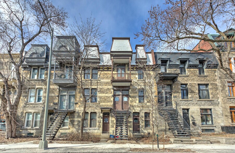 Primary Photo Of 3129-3135 Rue Saint-Antoine O, Westmount Apartments For Sale