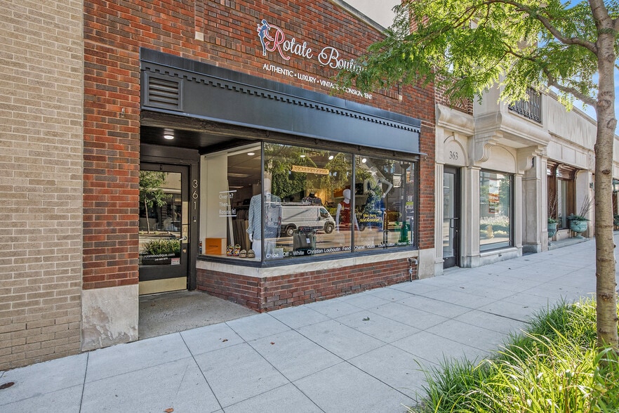 Primary Photo Of 361 E Maple Rd, Birmingham Storefront Retail Office For Lease