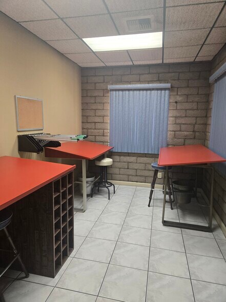 More Photos Of 1245 S Grove Ave, Ontario Contractor Storage Yard For Sale