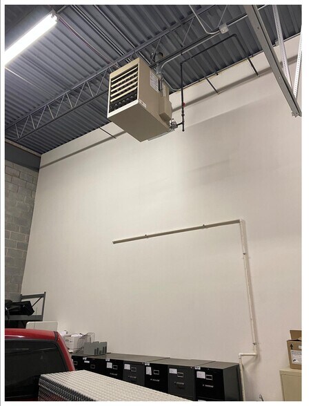 More Photos Of 920 W Prairie Dr, Sycamore Research And Development For Sale