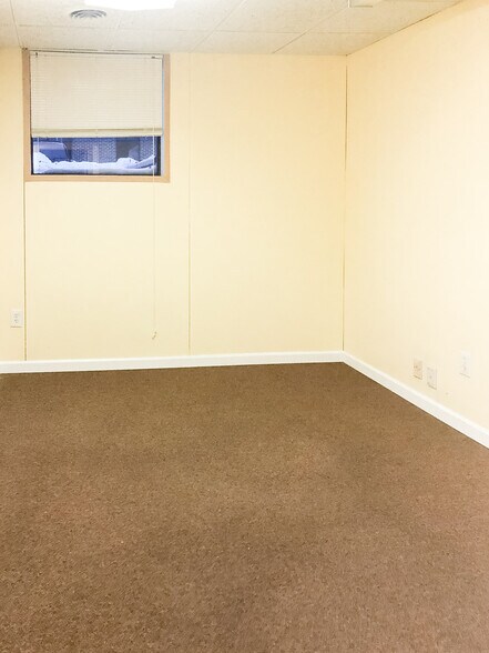 More Photos Of 5265 W Pierson Rd, Flushing Medical For Sale