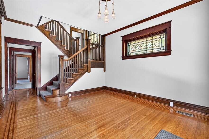 More Photos Of 1833 Windsor Pl, Louisville Office For Sale