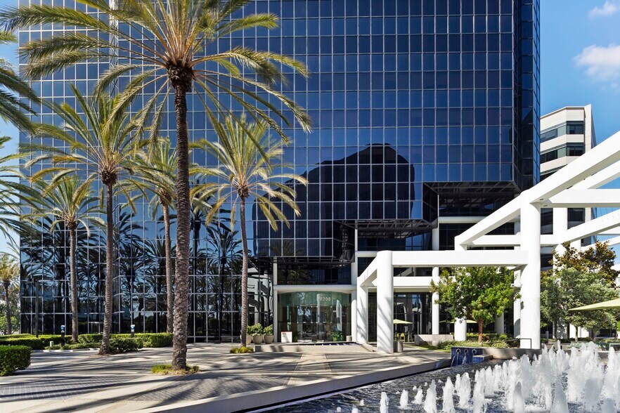 More Photos Of 18100 Von Karman Ave, Irvine Unknown For Lease