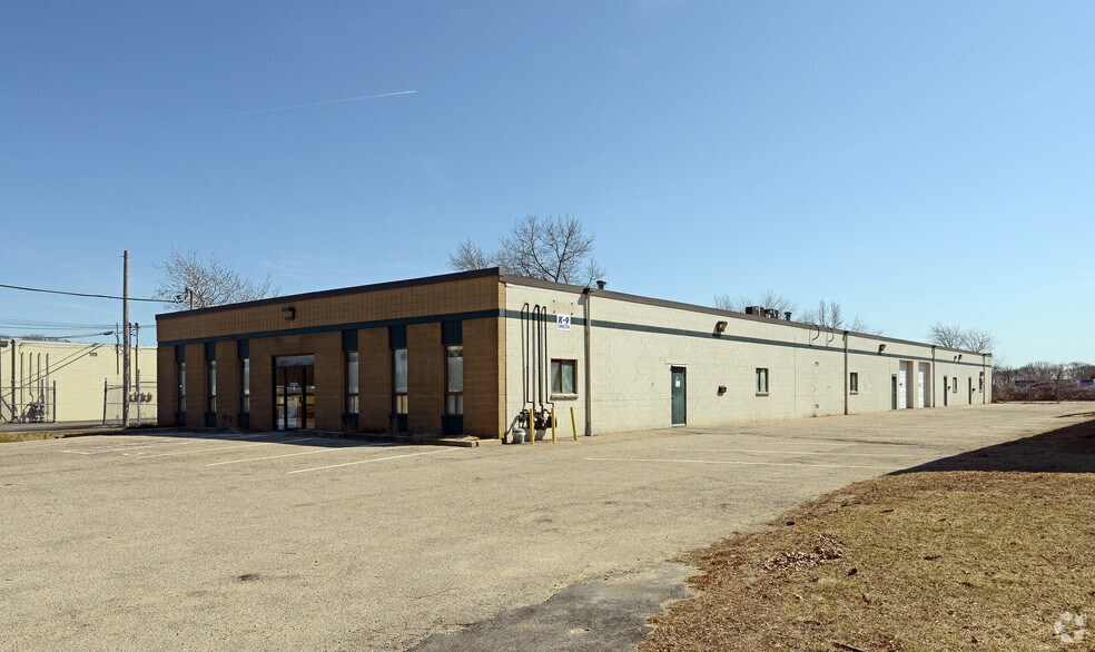 Primary Photo Of 60 Minnesota Ave, Warwick Warehouse For Lease