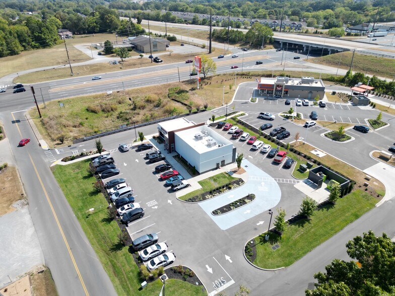 More Photos Of 1806 Fort Campbell Blvd, Clarksville Fast Food For Sale