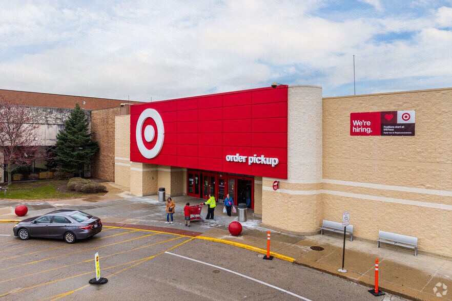 More Photos Of 239 Golf Rd, Niles Unknown For Lease