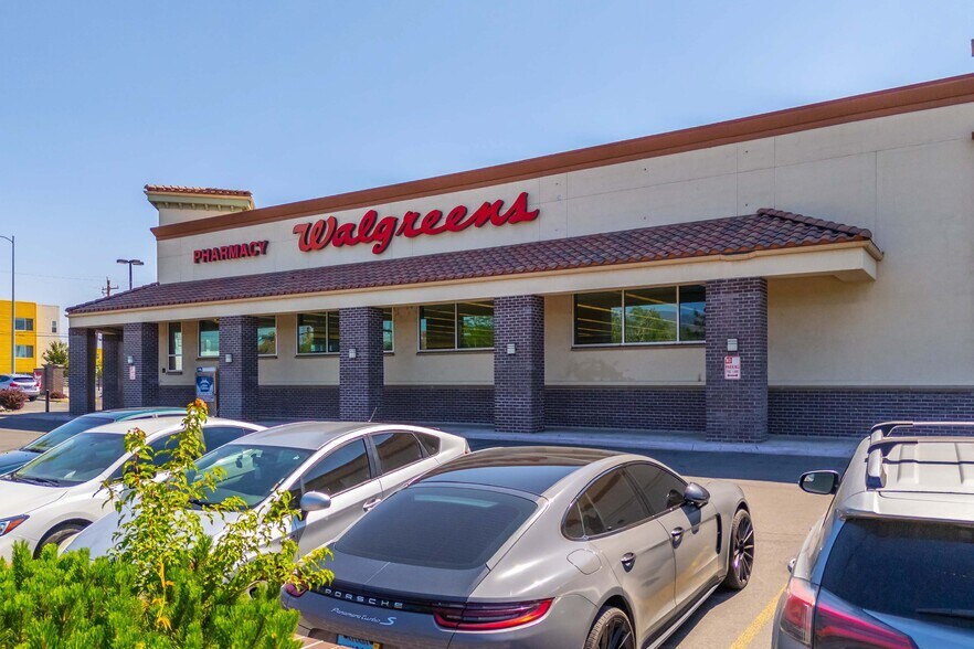 More Photos Of 2299 Oddie Blvd, Sparks Drugstore For Sale