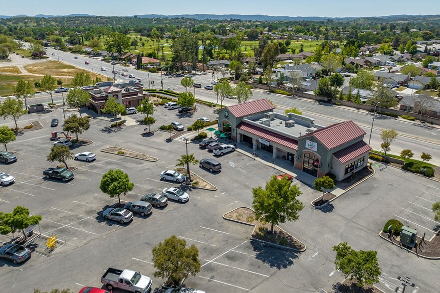 More Photos Of 1461-1475 Creston Rd, Paso Robles Unknown For Lease