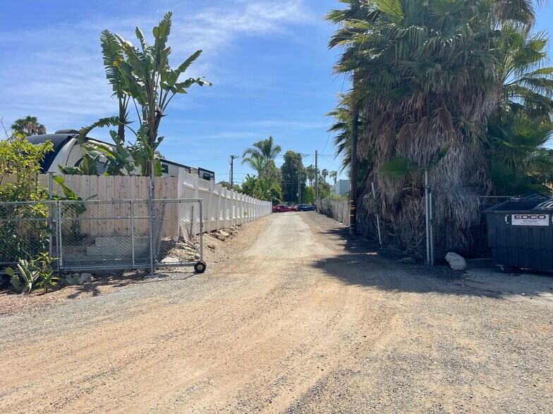 More Photos Of 1221 Ridge Rd, Vista Land For Sale