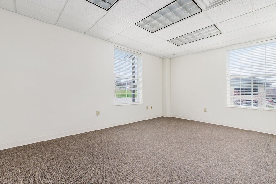 More Photos Of 4100 Horizons Dr, Columbus Coworking Space
