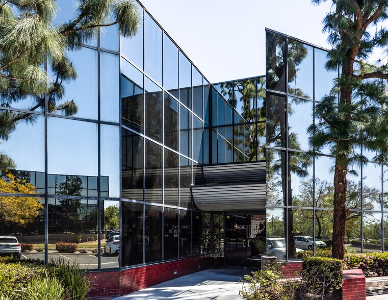 More Photos Of 10601 Civic Center Dr, Rancho Cucamonga Office For Lease