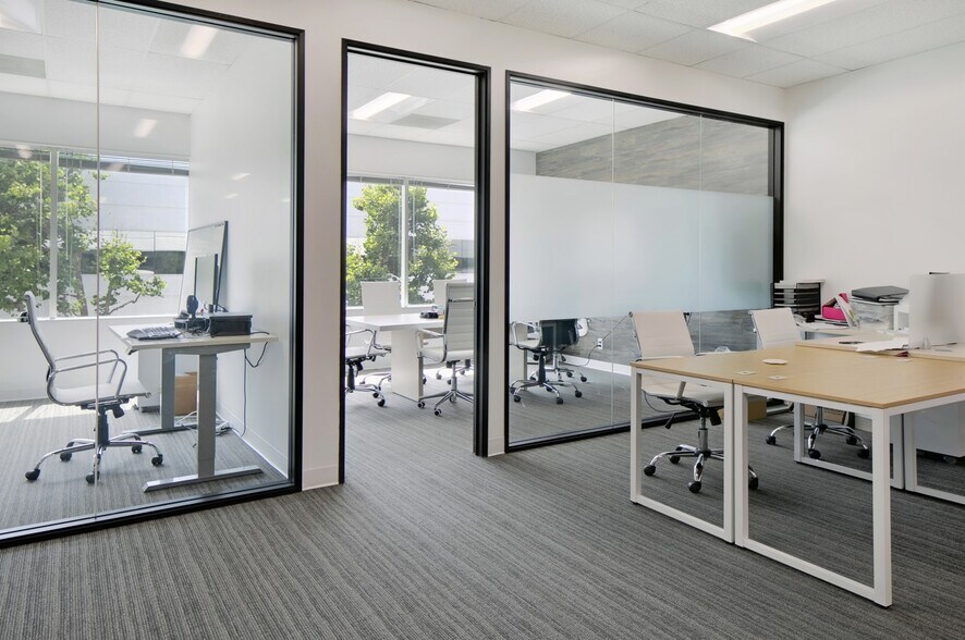 More Photos Of 3 Corporate Park, Irvine Office For Sale