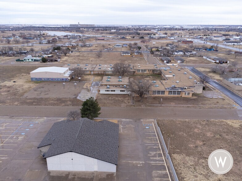 More Photos Of 1801 E 14th St, Lubbock Religious Facility For Sale