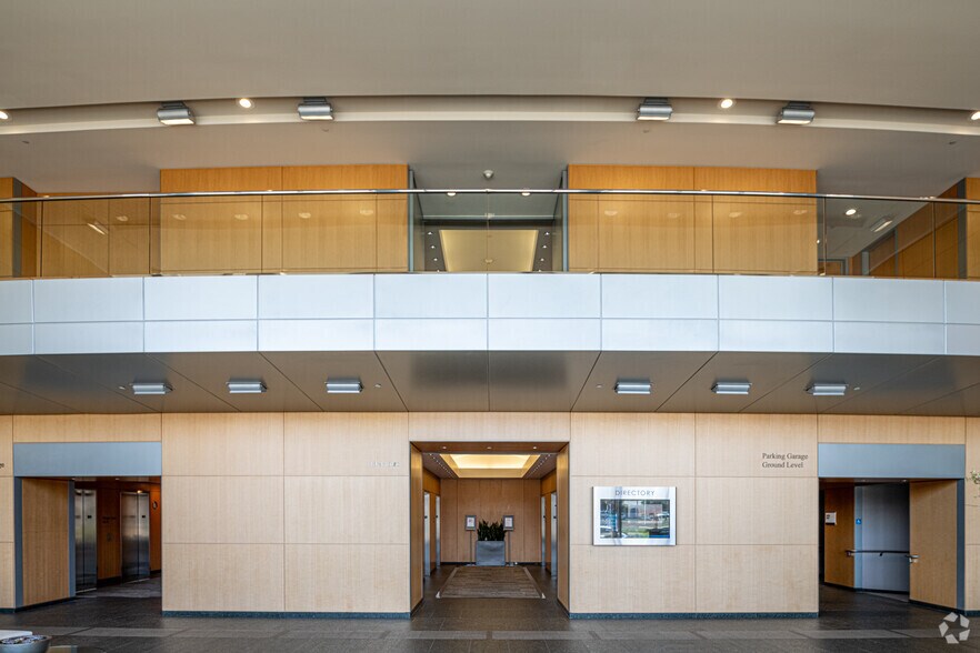 More Photos Of 2100 Powell St, Emeryville Office For Lease