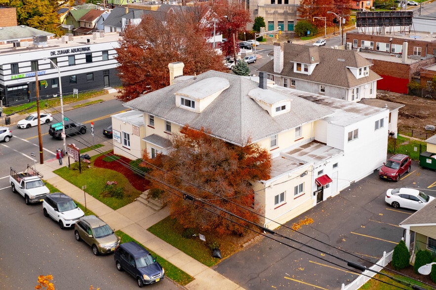 More Photos Of 714-720 Broadway, Paterson Medical For Sale