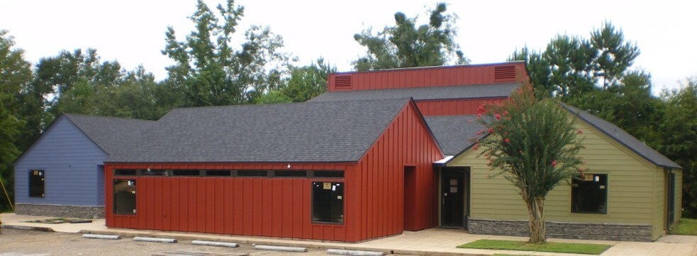 Primary Photo Of 3512 Godwin Ct, Mobile Medical For Sale