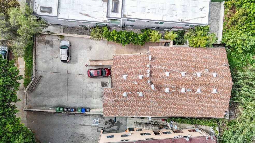 More Photos Of 5243 Huntington Dr N, Los Angeles Apartments For Sale