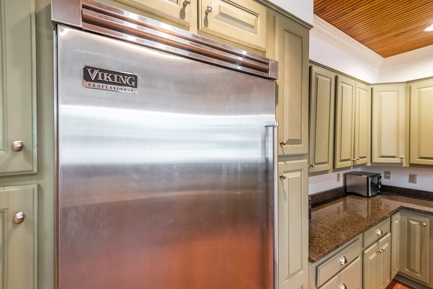 More Photos Of 987 Harris St, Tunica Office For Sale