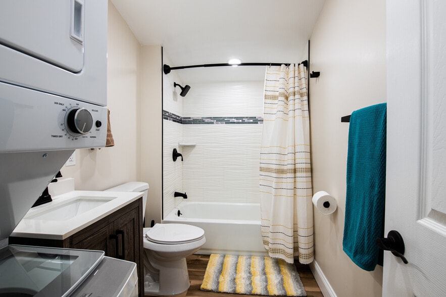 More Photos Of 95 Mercer St, Hamilton Apartments For Sale