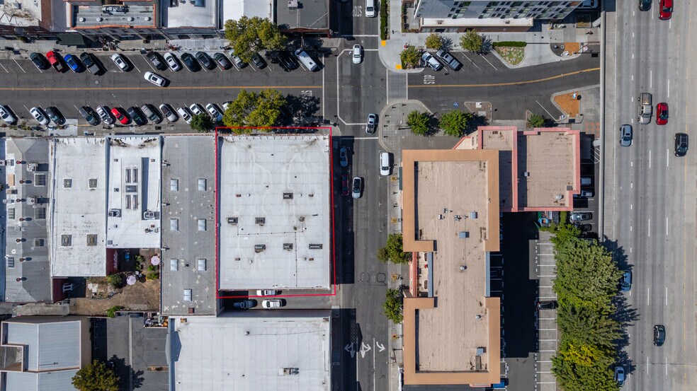 More Photos Of 130 4th St, Santa Rosa Storefront For Sale