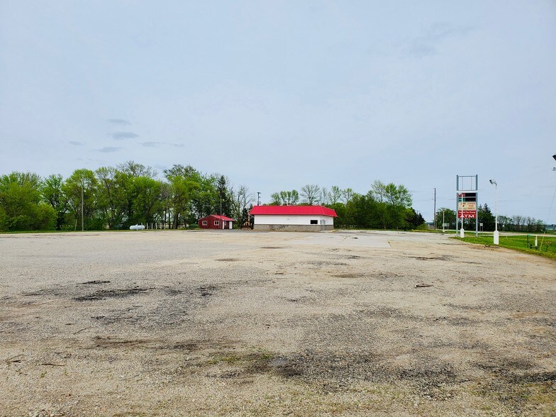 More Photos Of 3598 W Highway 30, Ellendale Industrial For Sale