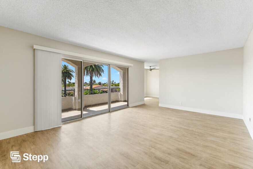 More Photos Of 430 Obispo Ave, Long Beach Apartments For Sale