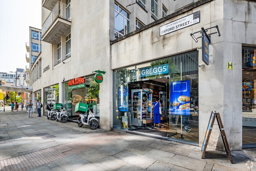 More Photos Of Oxford St, Manchester Coworking Space
