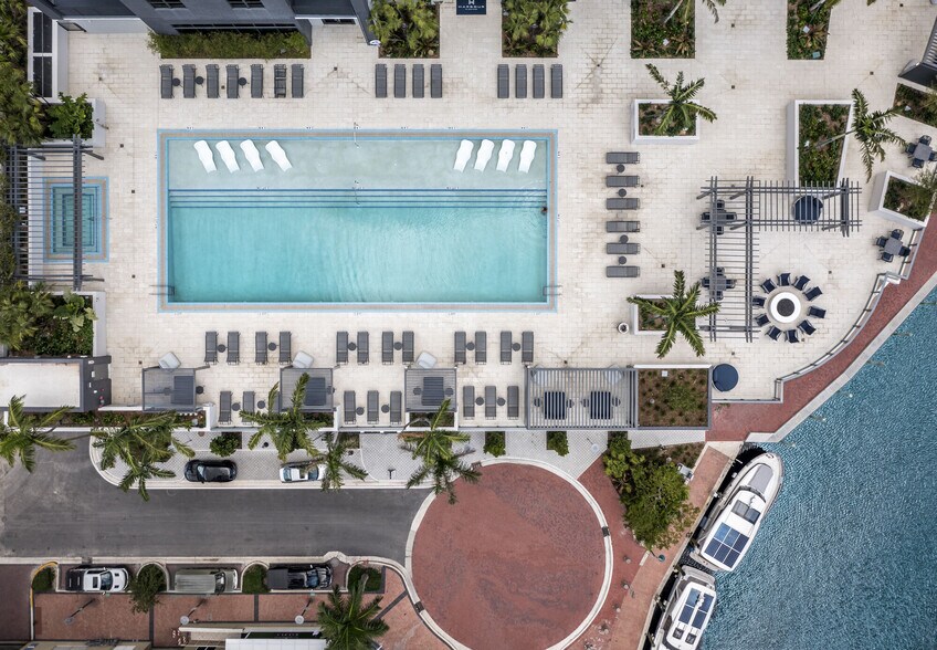 More Photos Of 401 SW 1st Ave, Fort Lauderdale Apartments For Lease