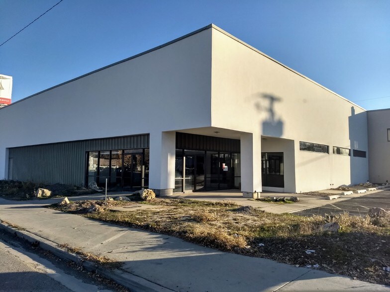 More Photos Of 3125 S State St, Salt Lake City Freestanding For Sale