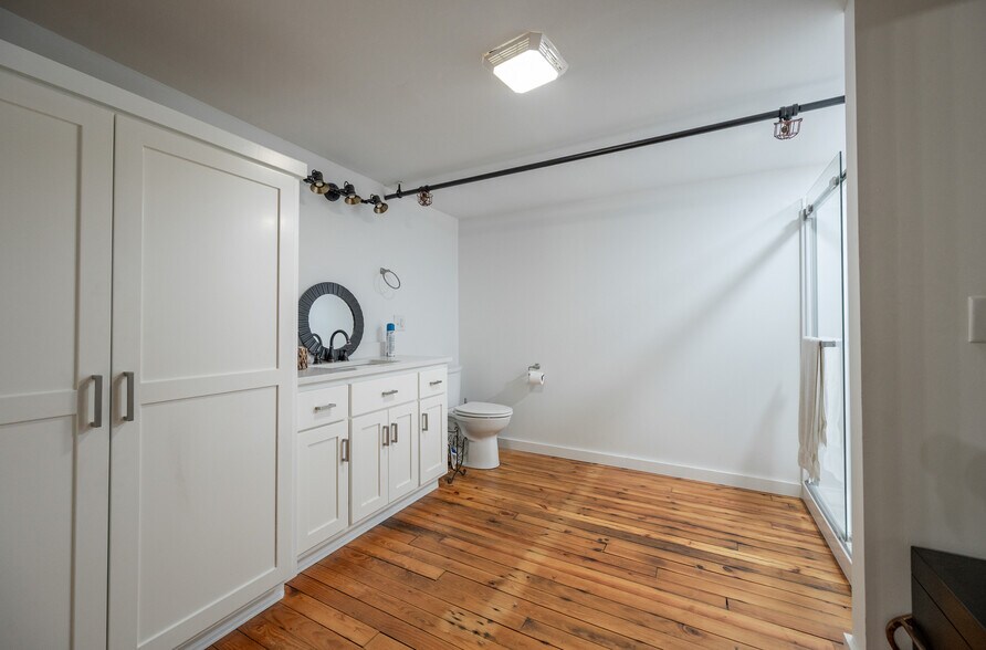 More Photos Of 410 E Main St, Haw River Light Distribution For Lease