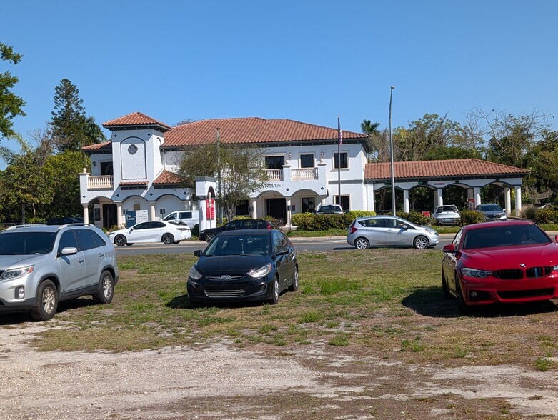 More Photos Of 512 25th St W, Bradenton Office For Lease