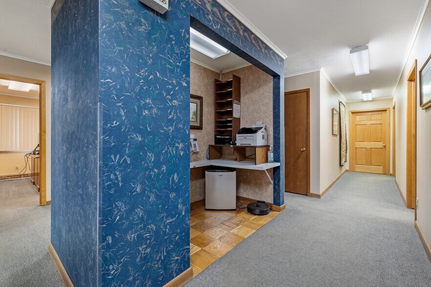 More Photos Of 924 Quincy St, Rapid City Office Residential For Sale