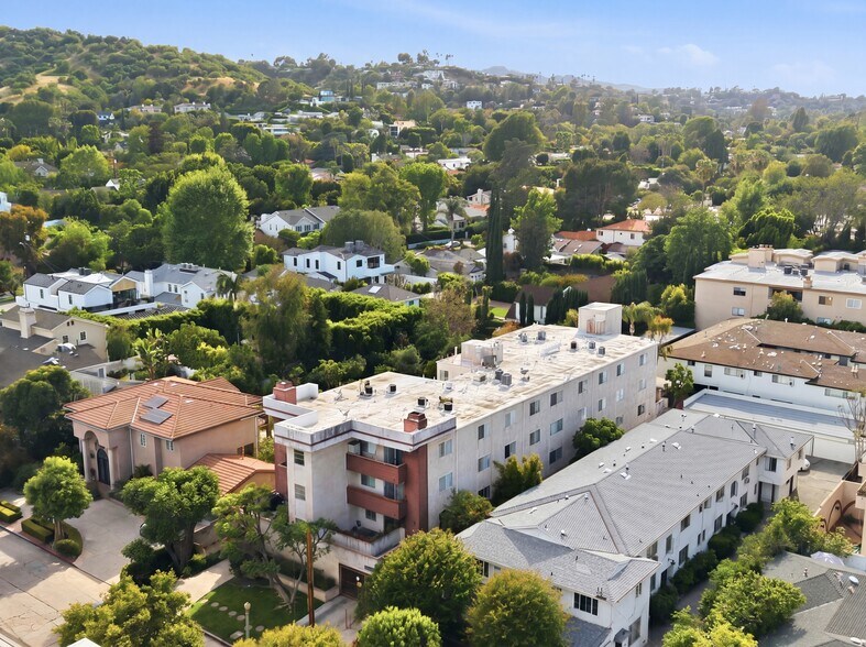 More Photos Of 4303 Cedros Ave, Sherman Oaks Apartments For Sale