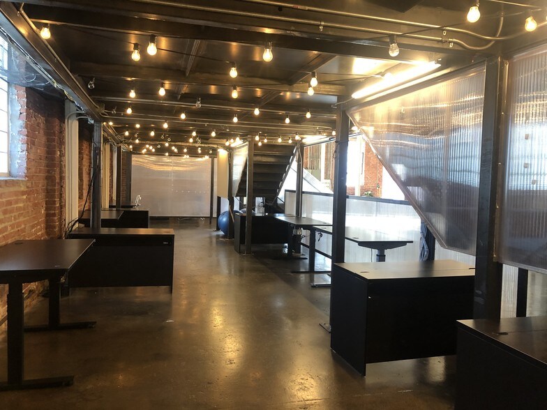 More Photos Of 2662-2684 Lacy St, Los Angeles Loft Creative Space For Lease