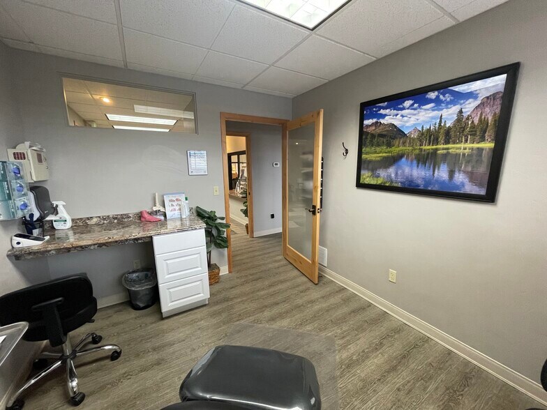 More Photos Of 40 Four Mile Dr, Kalispell Medical For Lease