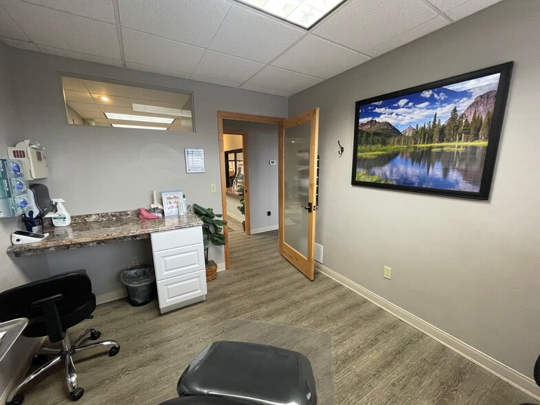 More Photos Of 40 Four Mile Dr, Kalispell Medical For Sale