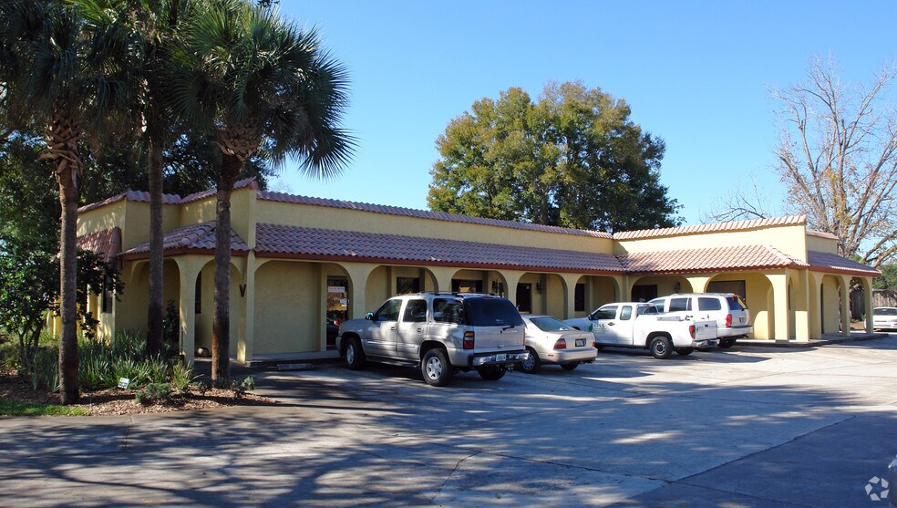 More Photos Of 6239 Edgewater Dr, Orlando Office For Lease