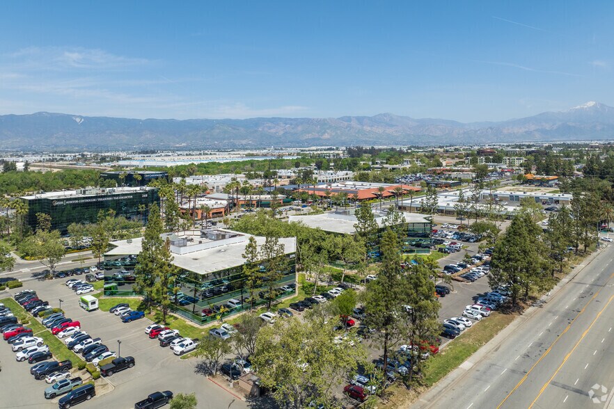 More Photos Of 225 W Hospitality Ln, San Bernardino Unknown For Lease