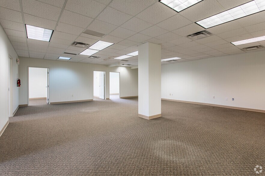 More Photos Of 4100 Horizons Dr, Columbus Coworking Space